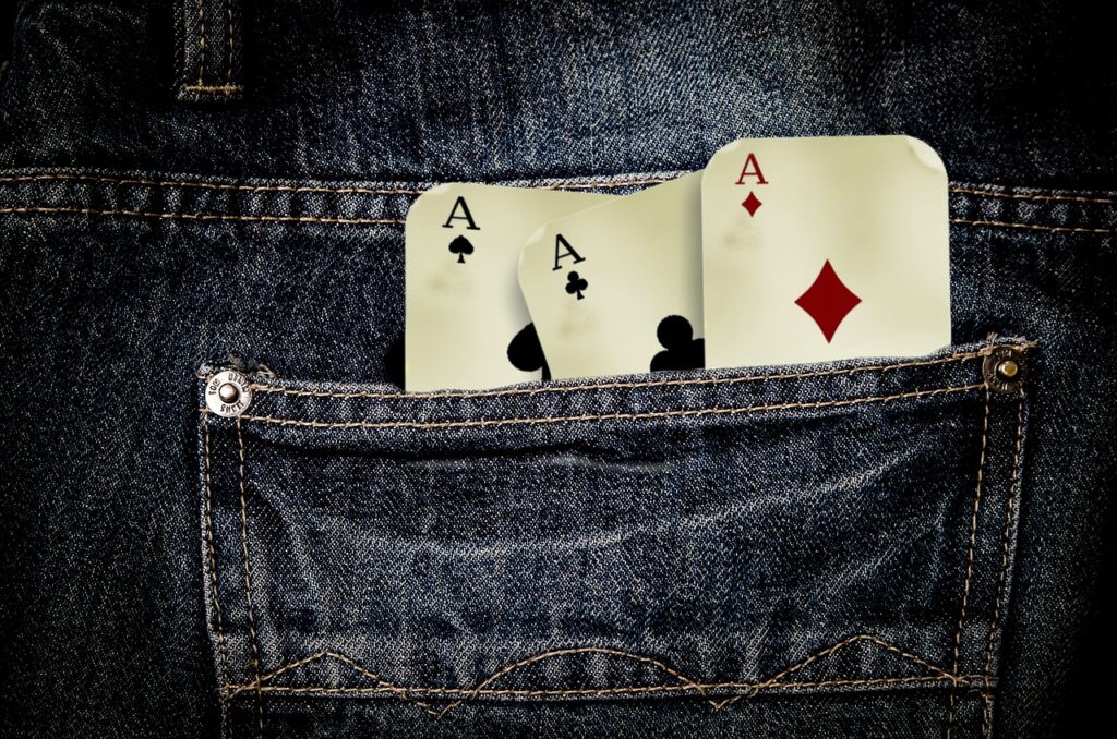 jeans, playing cards, to play-1255756.jpg