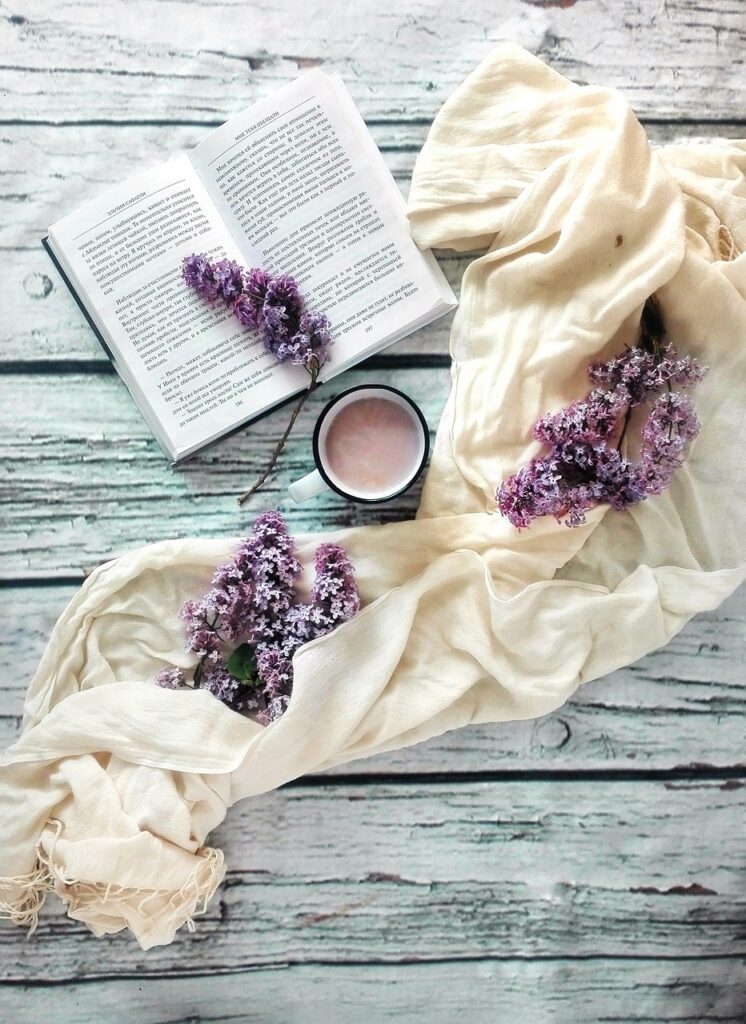 book, beautiful flowers, lilac-3387071.jpg